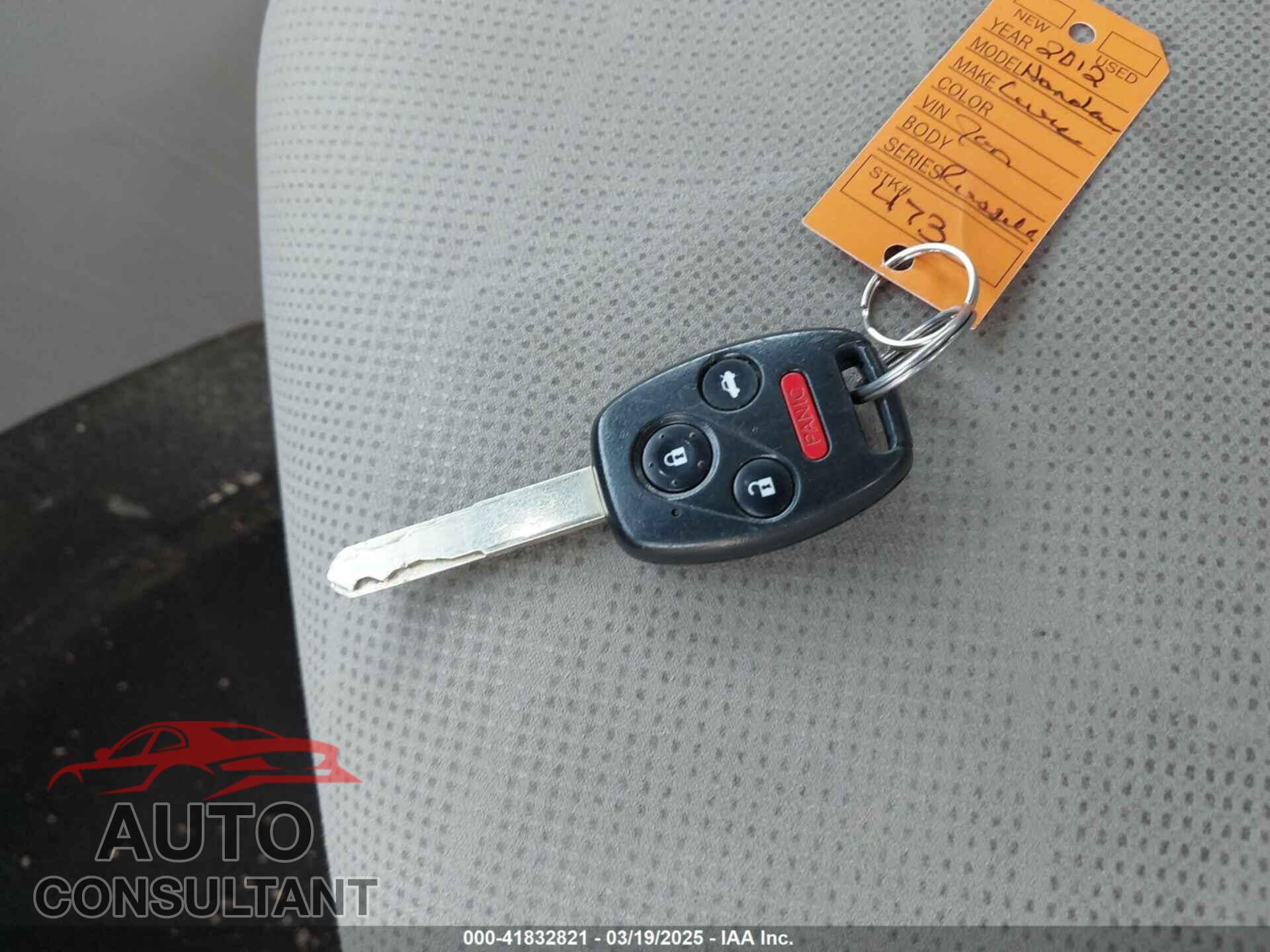 HONDA CIVIC 2012 - 2HGFB2F80CH319459