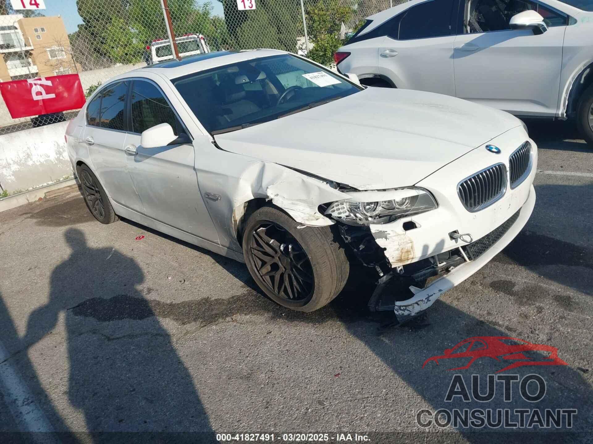 BMW 528I 2013 - WBAXG5C55DD233592