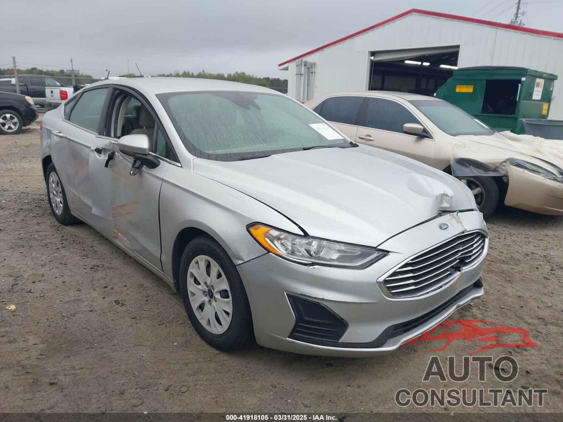 FORD FUSION 2019 - 3FA6P0G71KR126921