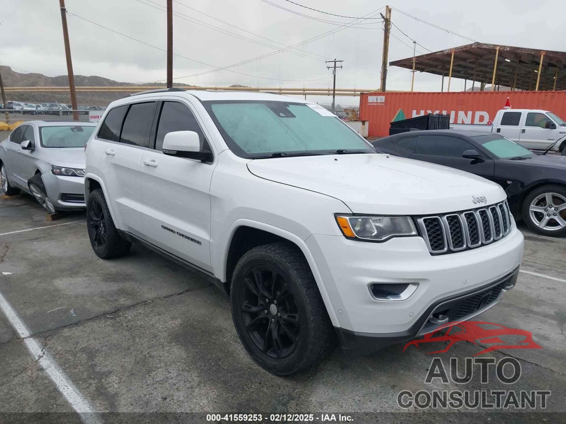 JEEP GRAND CHEROKEE 2018 - 1C4RJEBG3JC268939