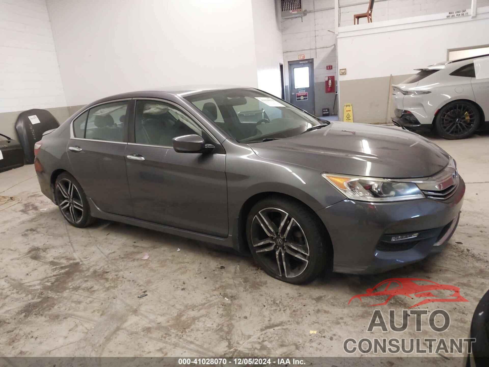 HONDA ACCORD 2017 - 1HGCR2F57HA016088