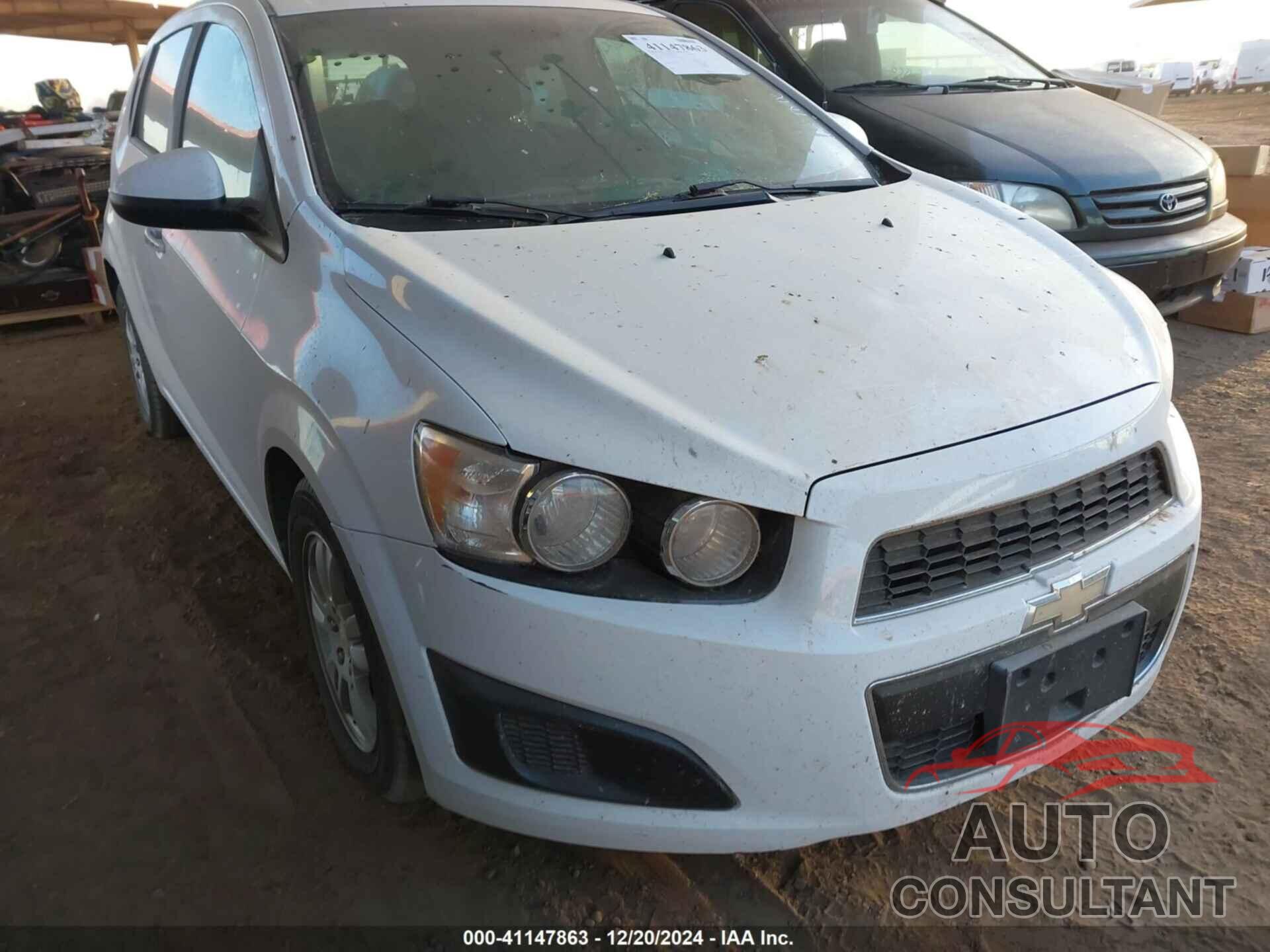 CHEVROLET SONIC 2012 - 1G1JA6SH1C4162779