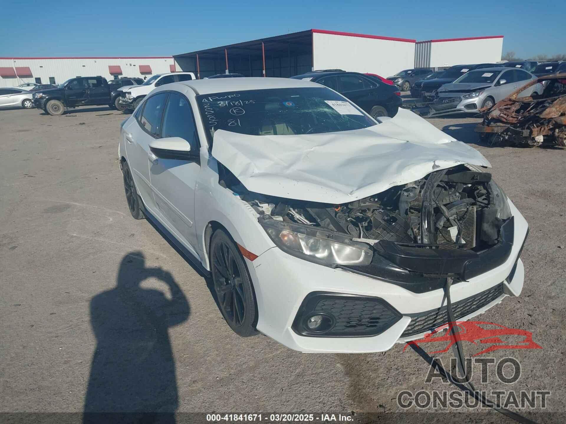 HONDA CIVIC 2017 - SHHFK7H41HU210834