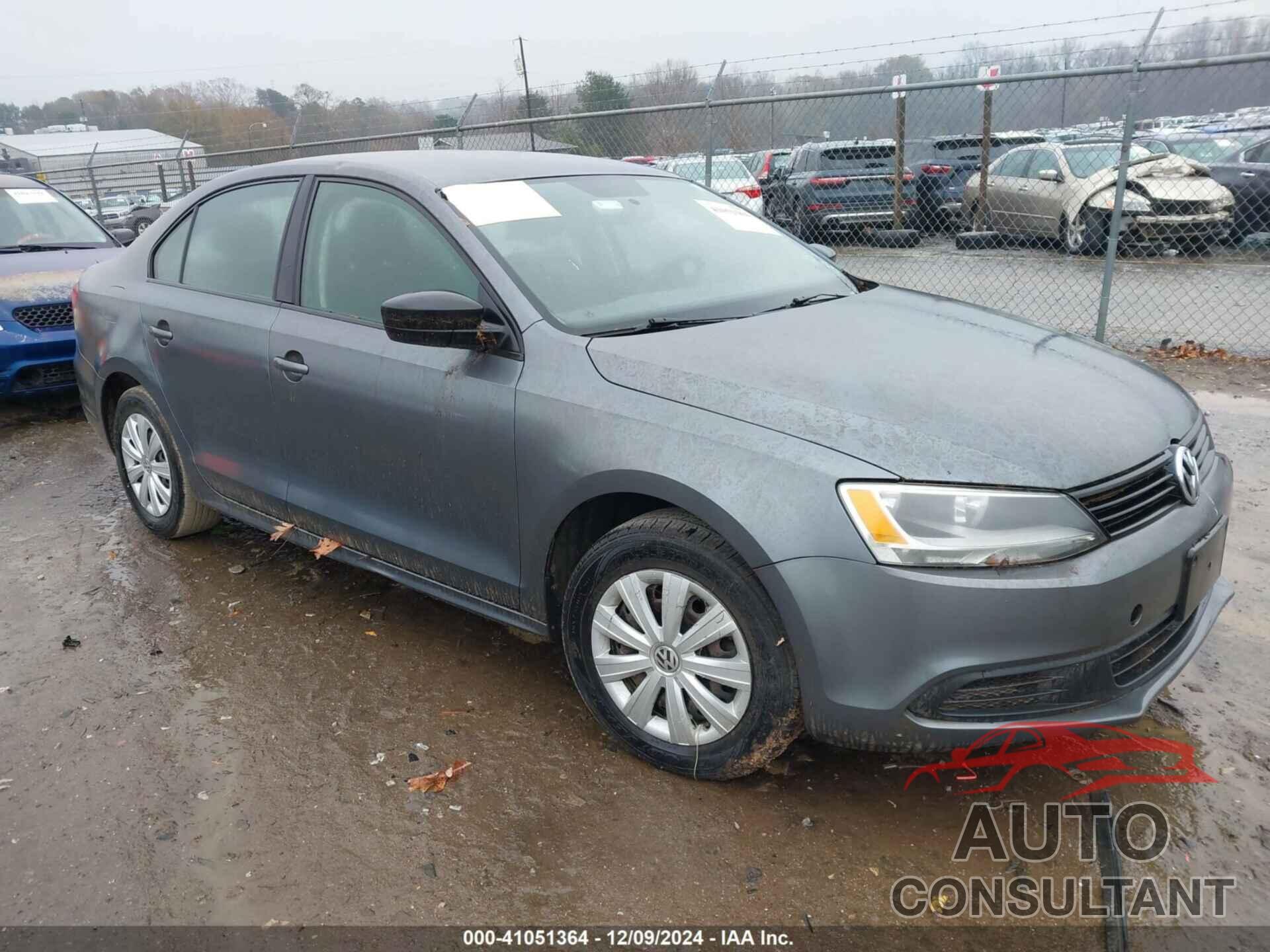 VOLKSWAGEN JETTA 2013 - 3VW1K7AJ4DM443461