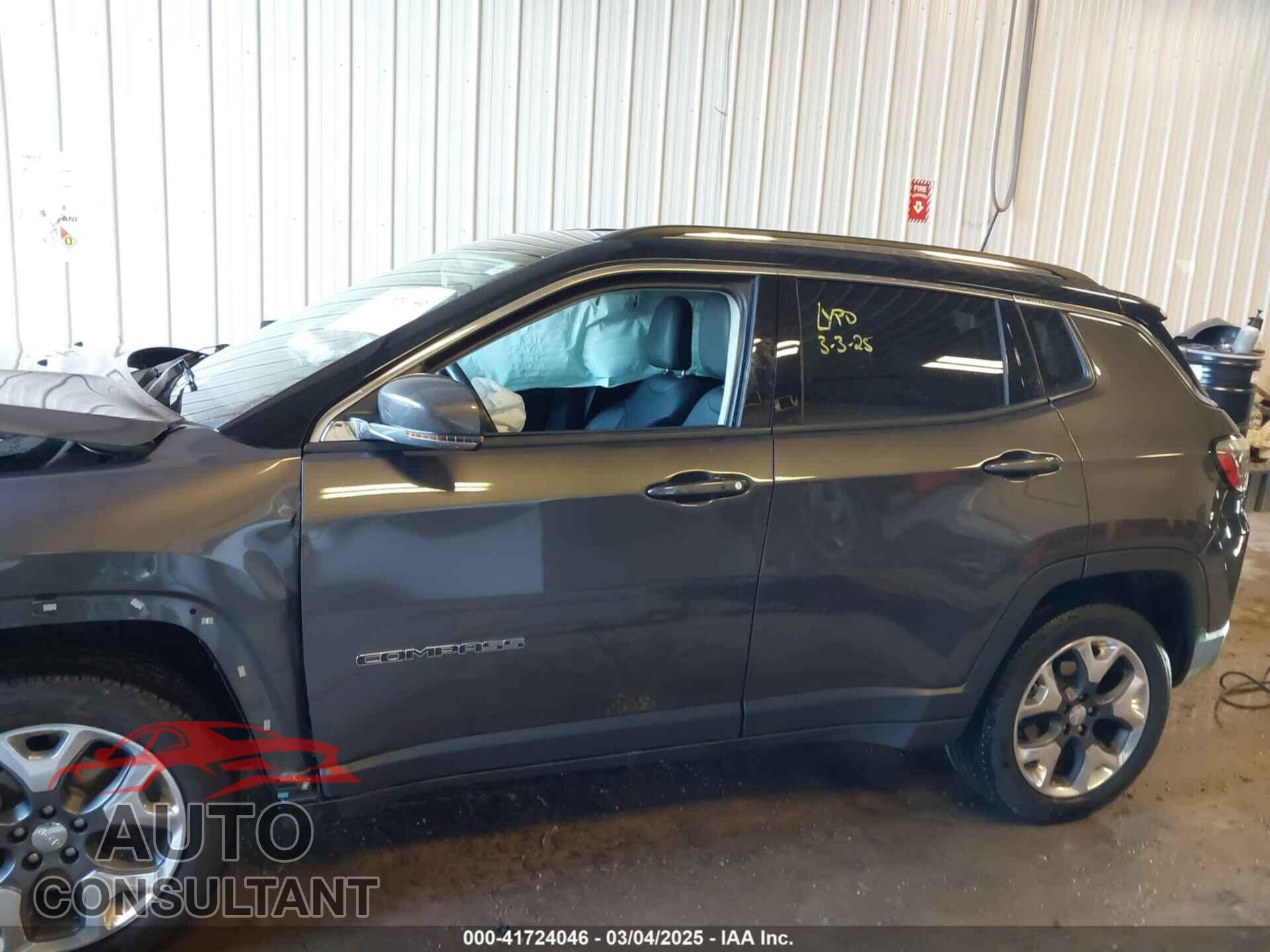 JEEP COMPASS 2020 - 3C4NJDCB5LT100593