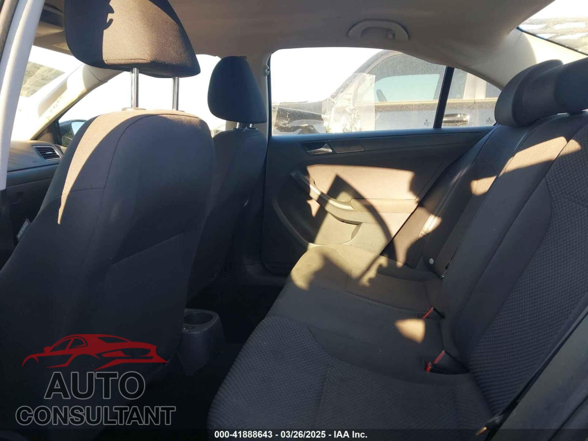 VOLKSWAGEN JETTA 2012 - 3VW2K7AJ5CM321646