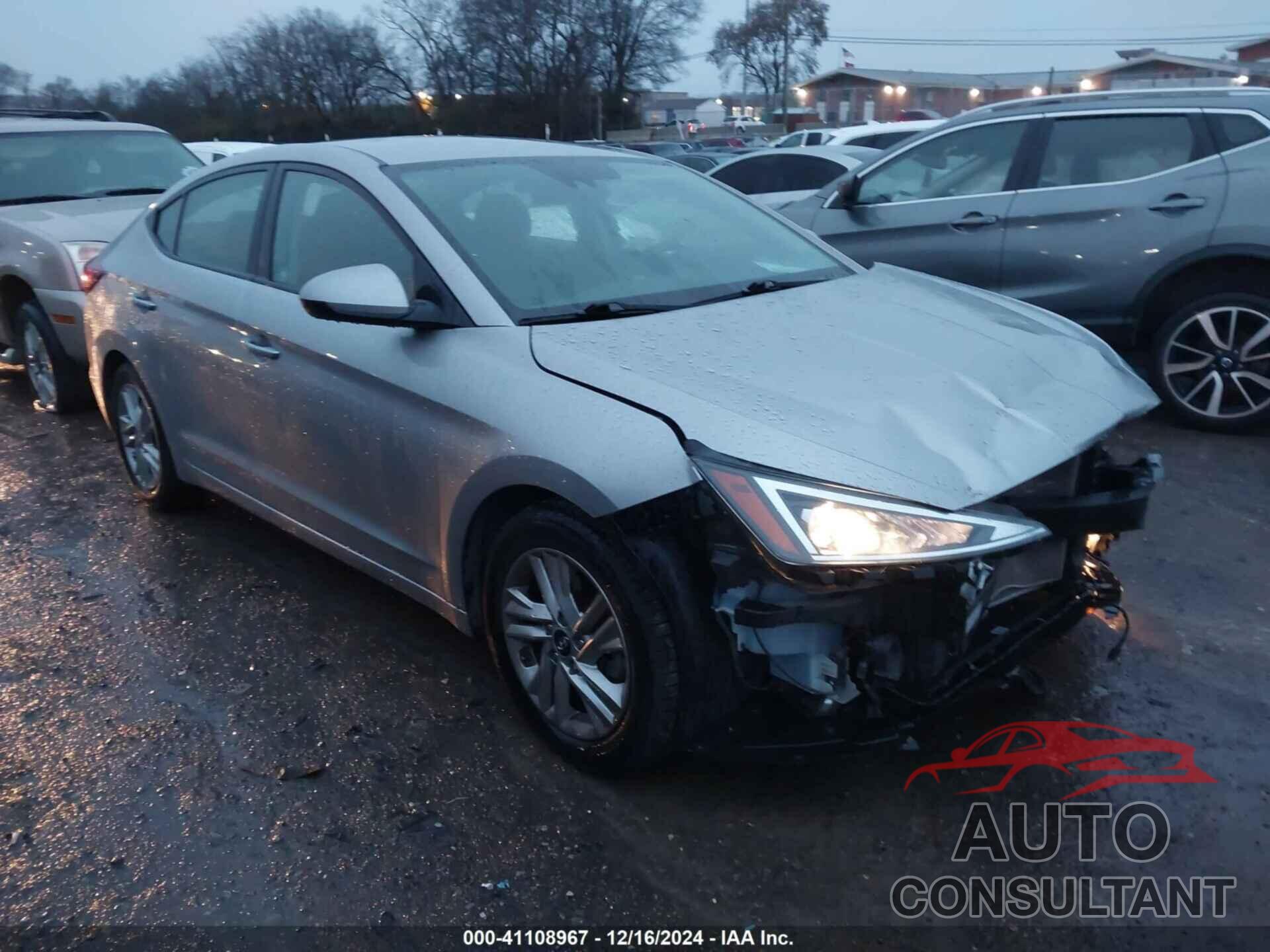 HYUNDAI ELANTRA 2020 - 5NPD84LF2LH571255