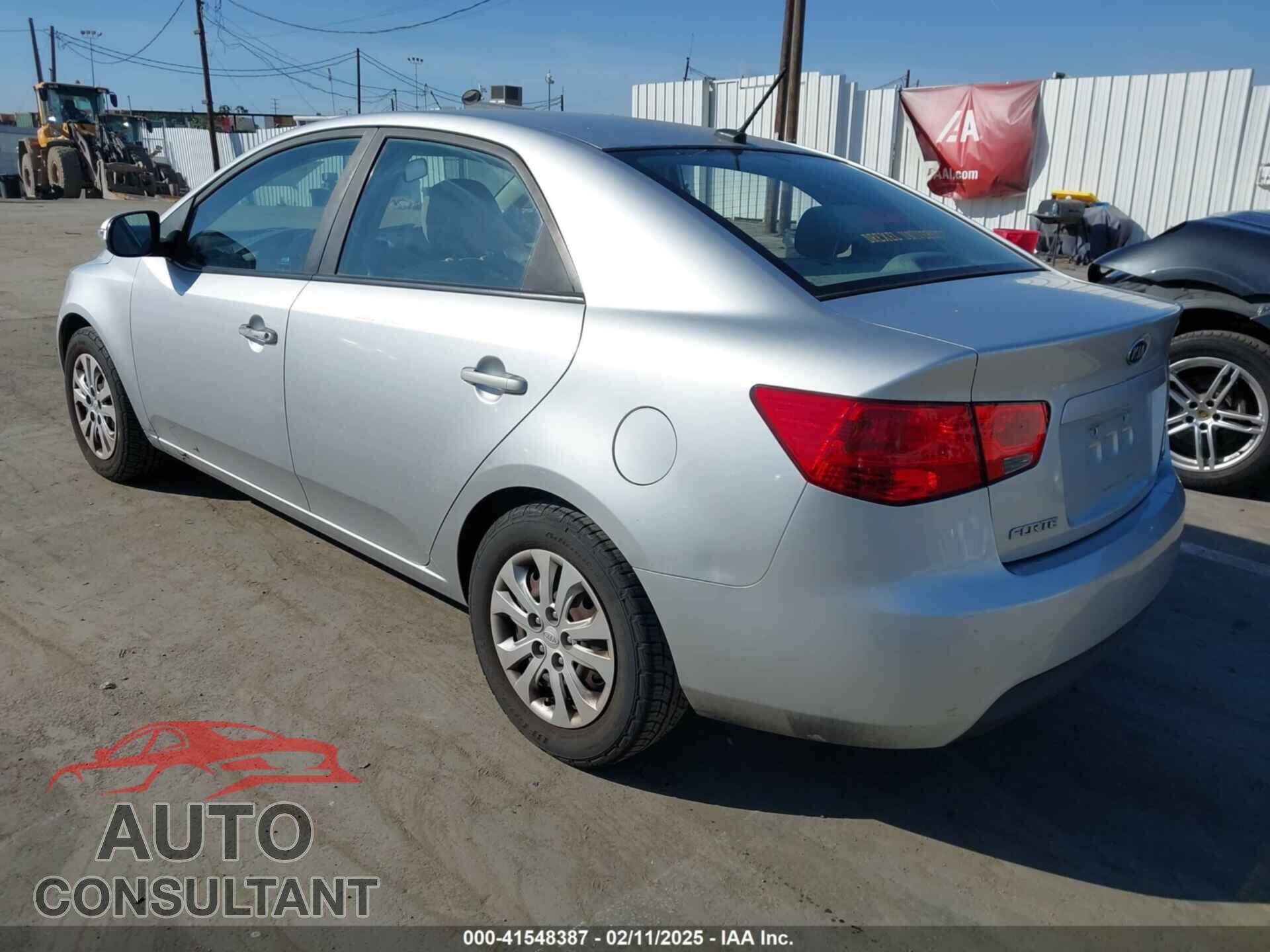 KIA FORTE 2010 - KNAFU4A25A5274155