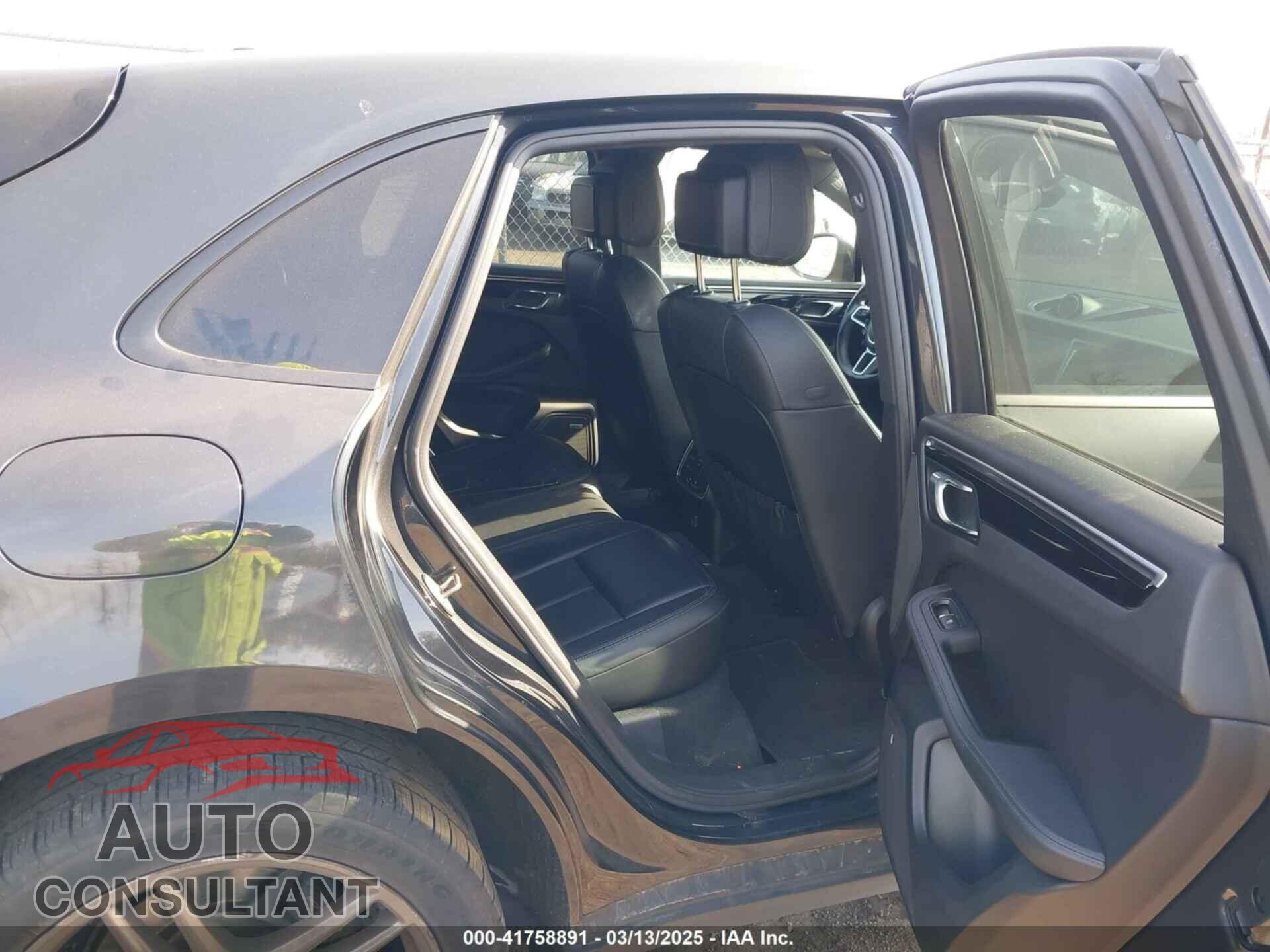 PORSCHE MACAN 2019 - WP1AA2A56KLB08064