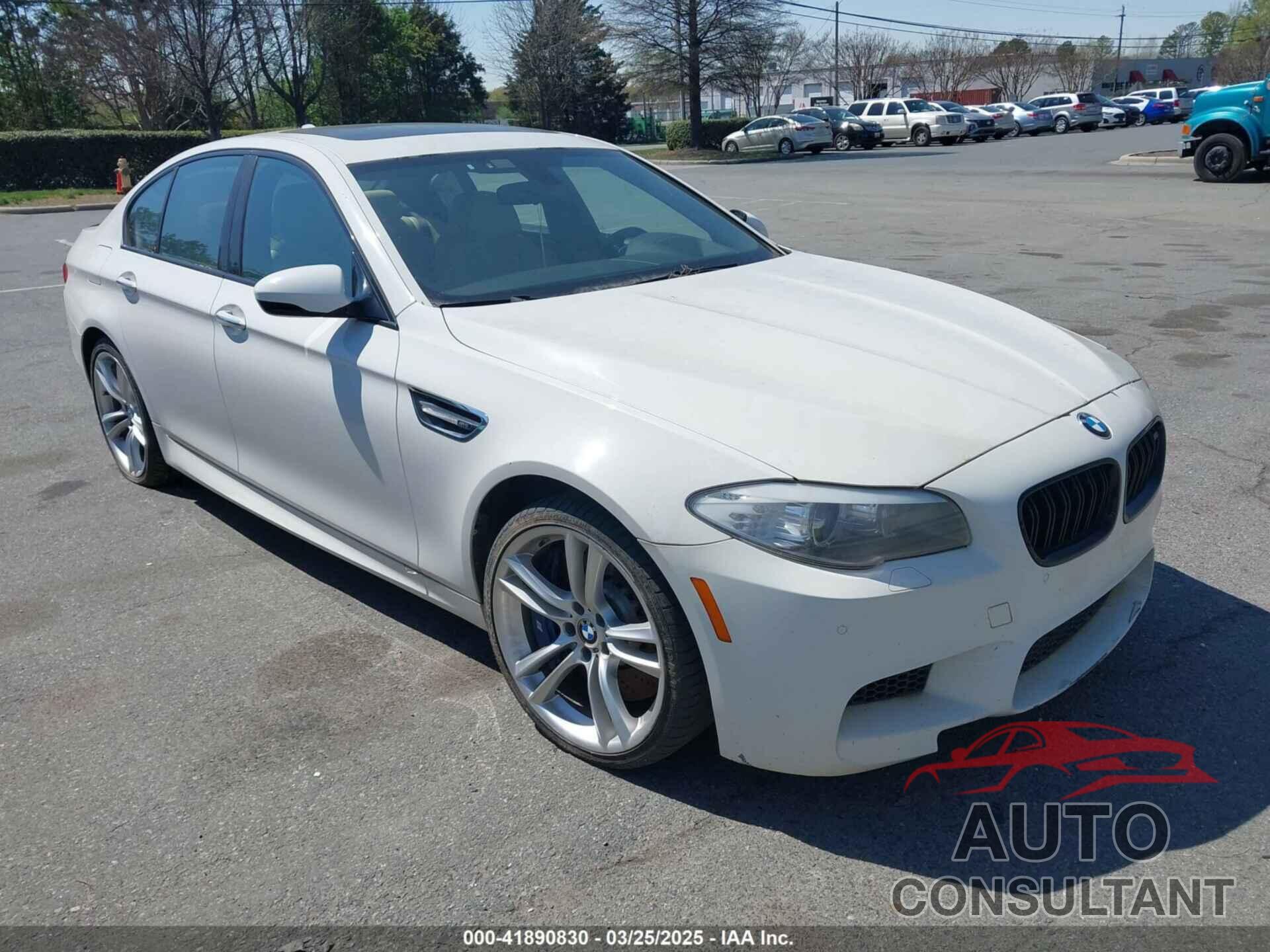 BMW M5 2013 - WBSFV9C58DC773268