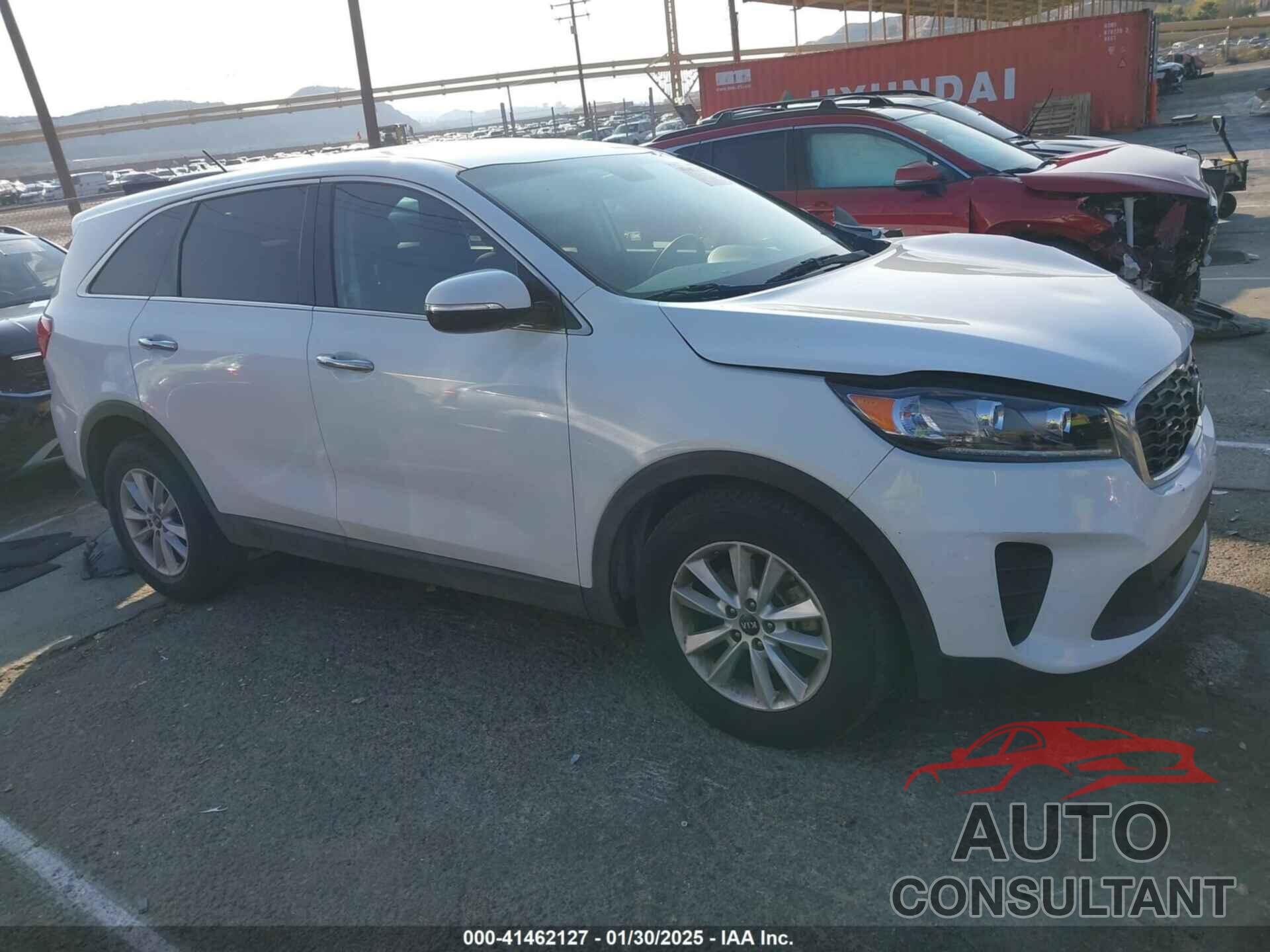 KIA SORENTO 2019 - 5XYPG4A52KG558439