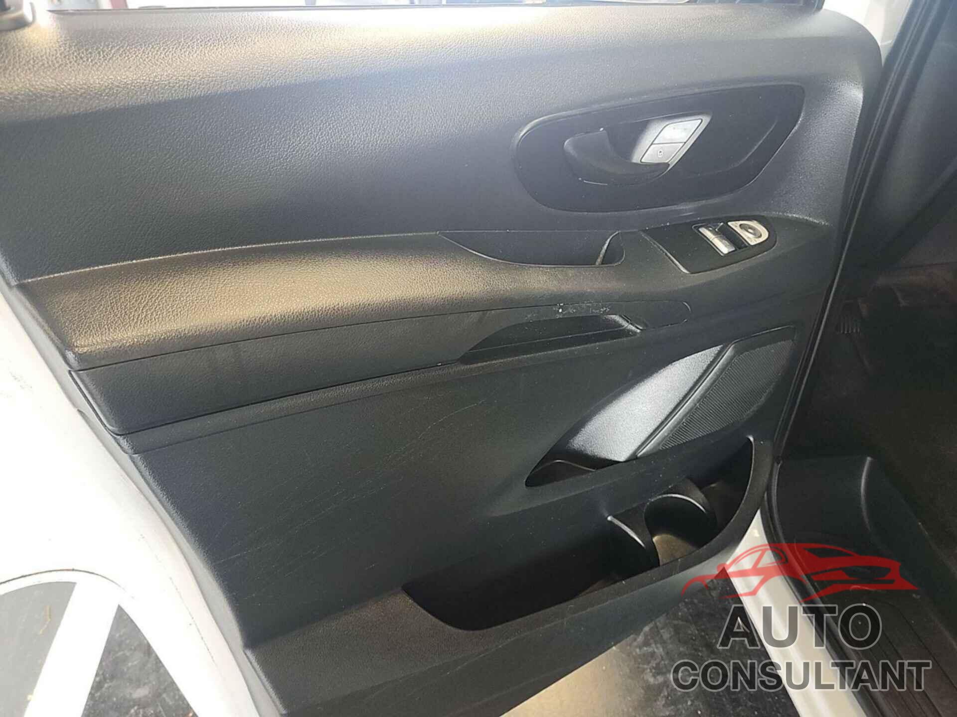 MERCEDES-BENZ METRIS 2020 - W1YV0BEY2L3705977