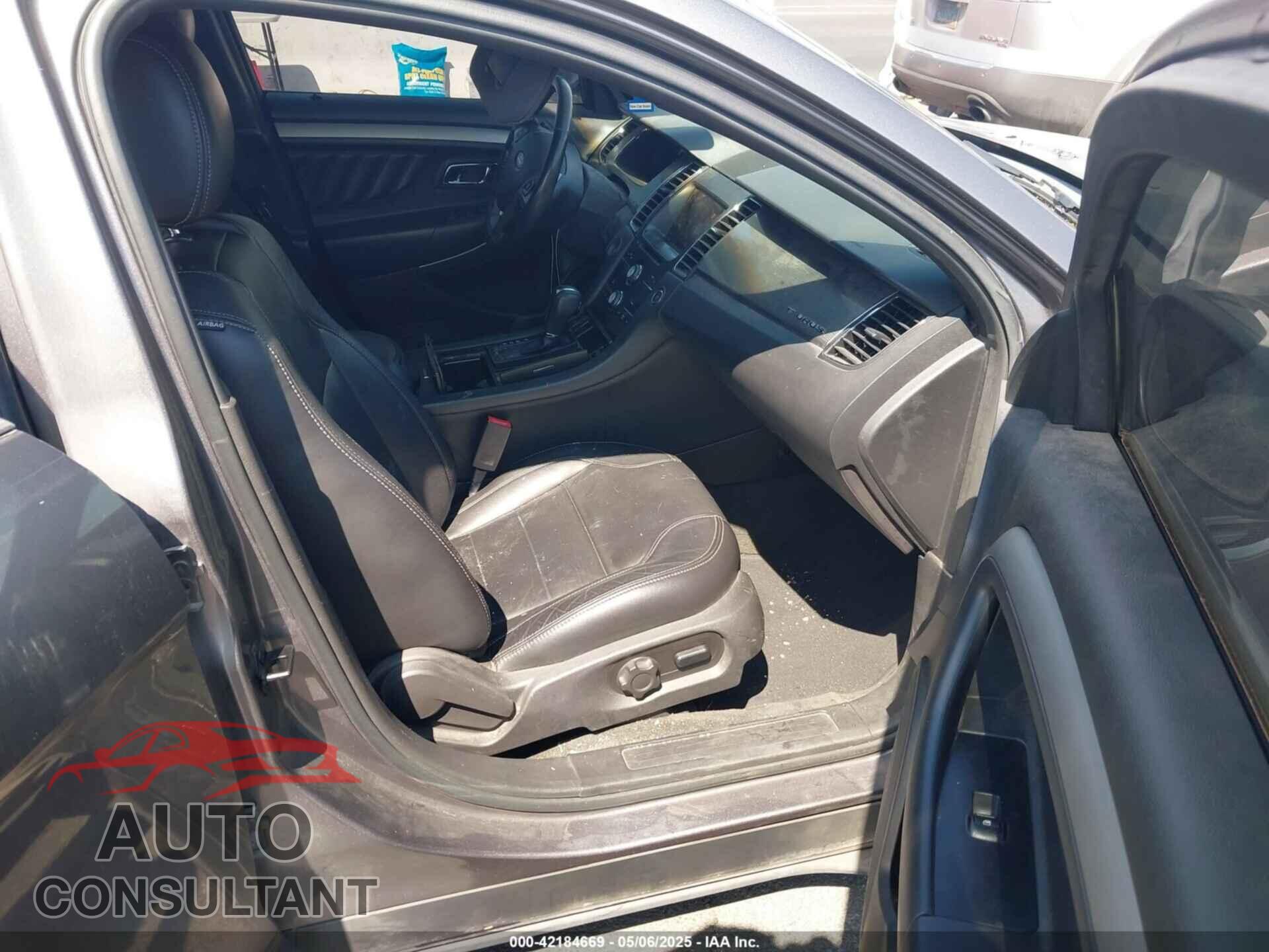 FORD TAURUS 2013 - 1FAHP2E89DG207904