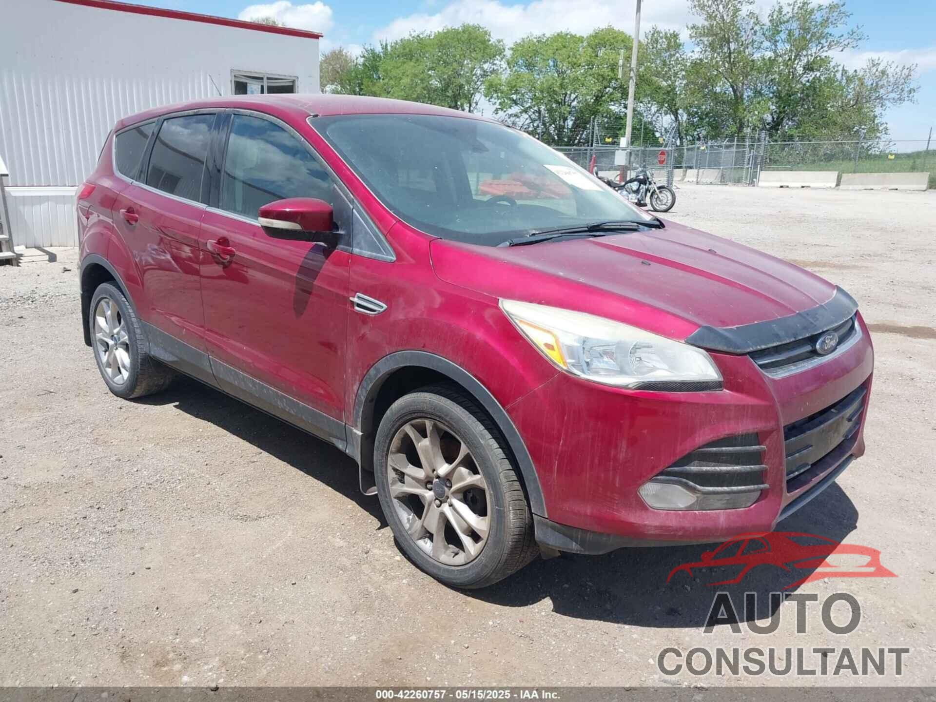 FORD ESCAPE 2013 - 1FMCU9H93DUC63621