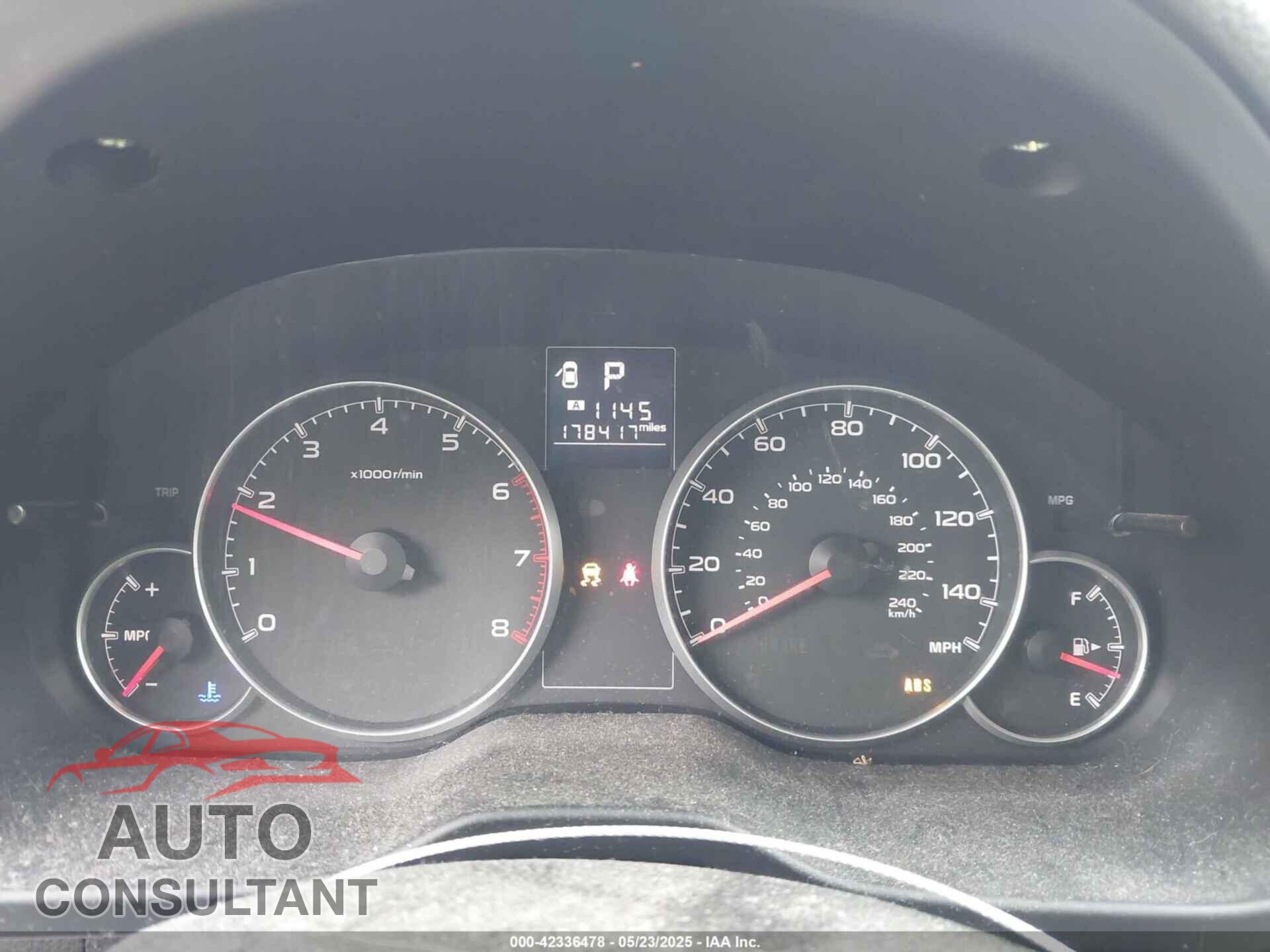 SUBARU OUTBACK 2013 - 4S4BRBCC6D3207329