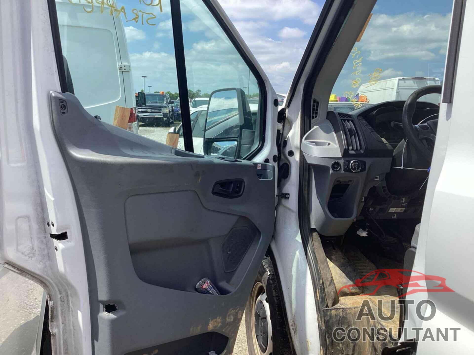 FORD TRANSIT 2019 - 1FTYR1CM2KKB07393
