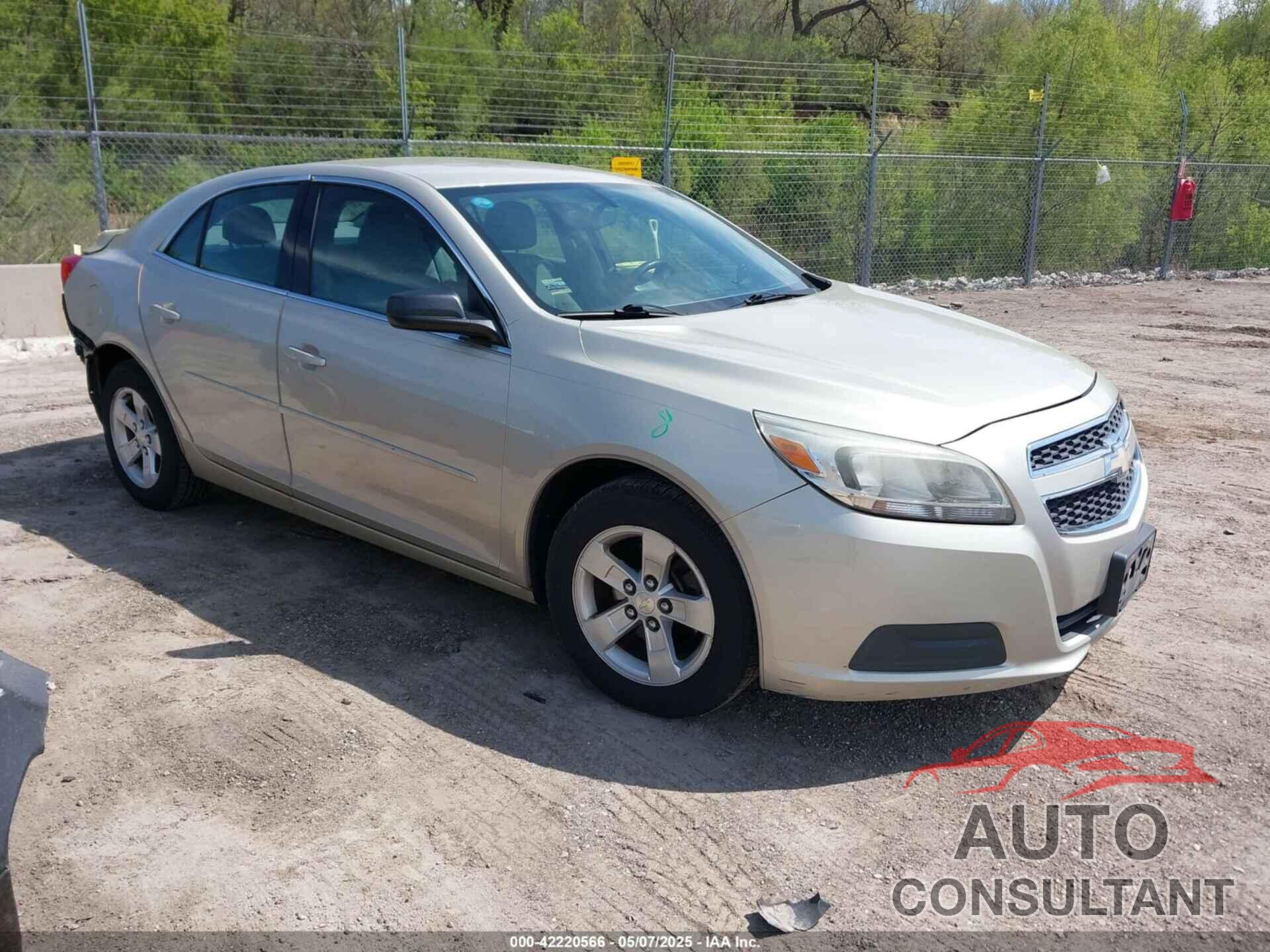 CHEVROLET MALIBU 2013 - 1G11B5SA7DF156713