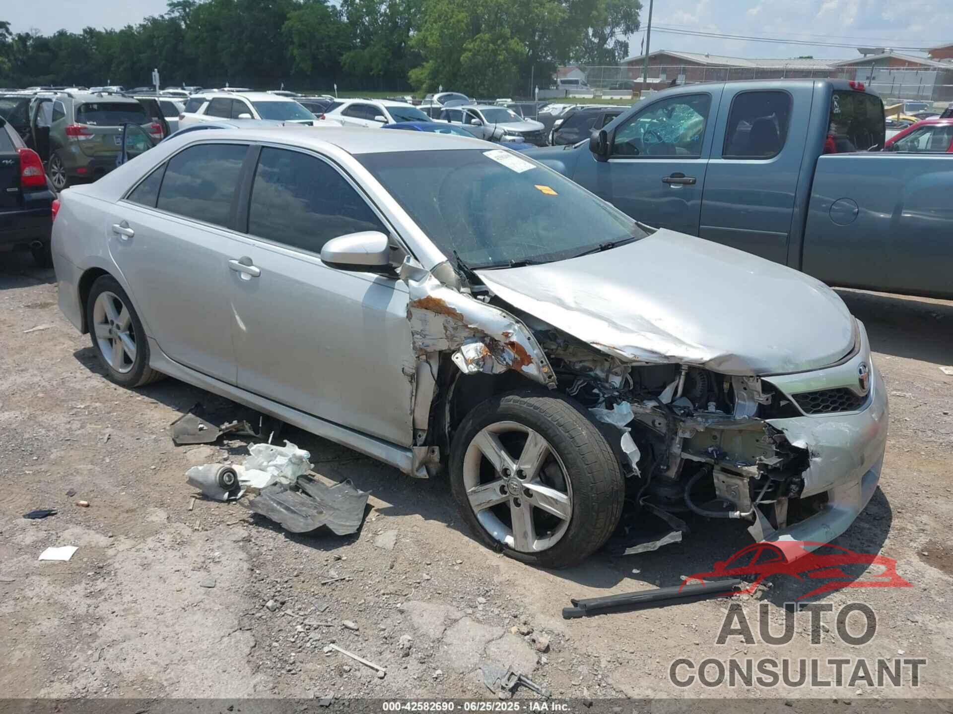 TOYOTA CAMRY 2014 - 4T1BF1FK8EU321334