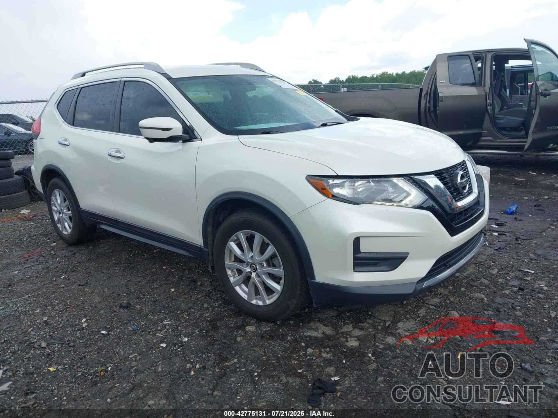NISSAN ROGUE 2017 - 5N1AT2MT2HC801403