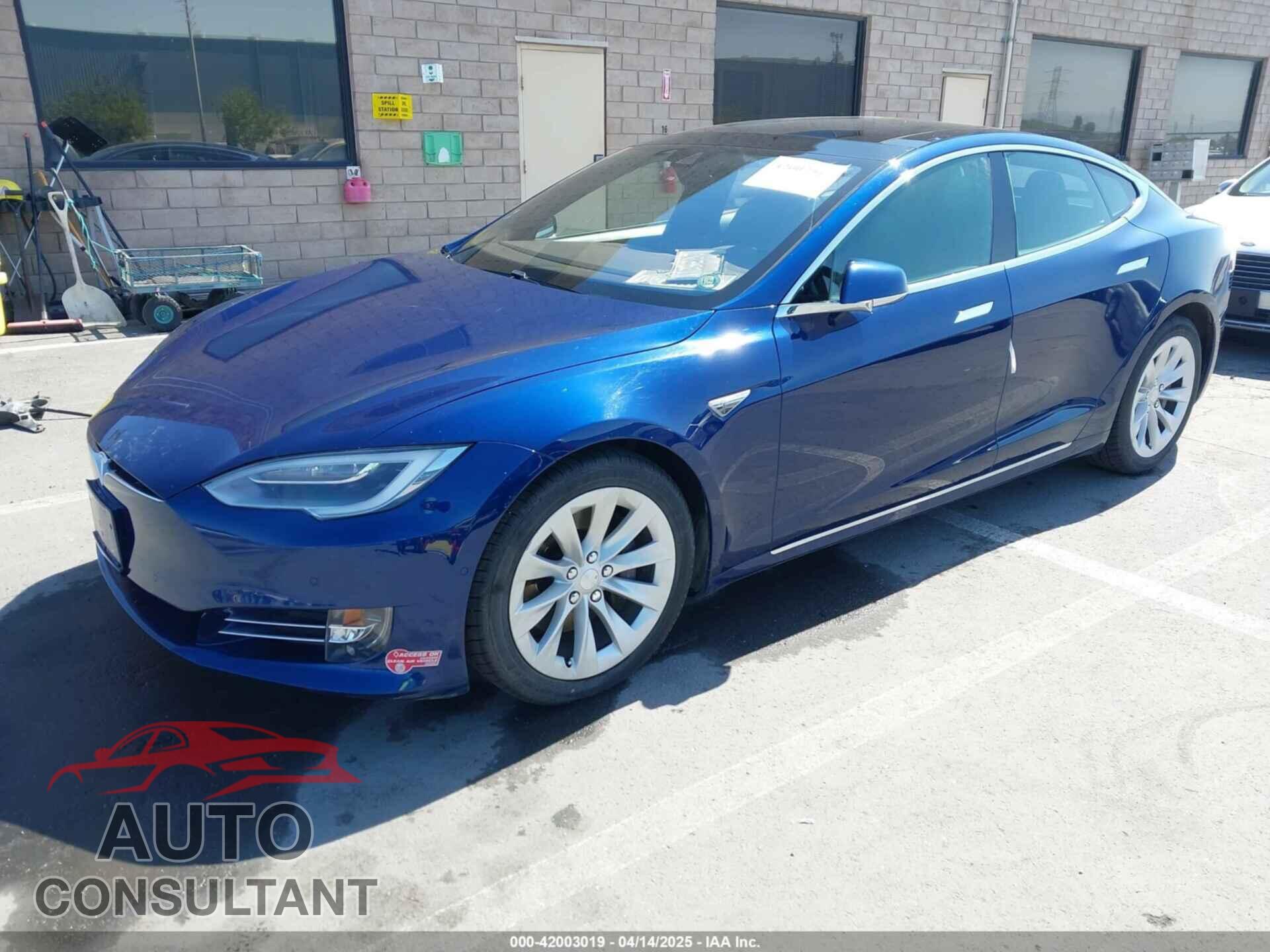 TESLA MODEL S 2016 - 5YJSA1E25GF157220