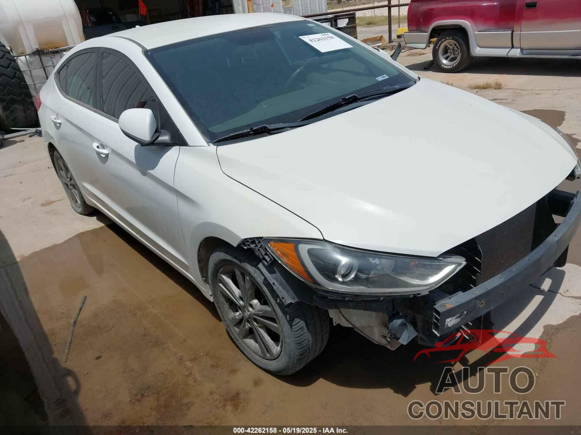 HYUNDAI ELANTRA 2018 - 5NPD84LF4JH289406