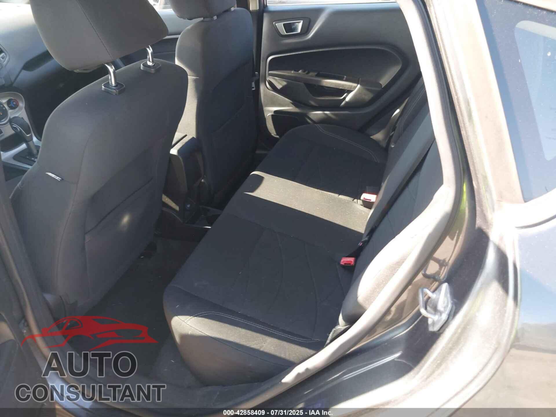 FORD FIESTA 2015 - 3FADP4EJ2FM189803