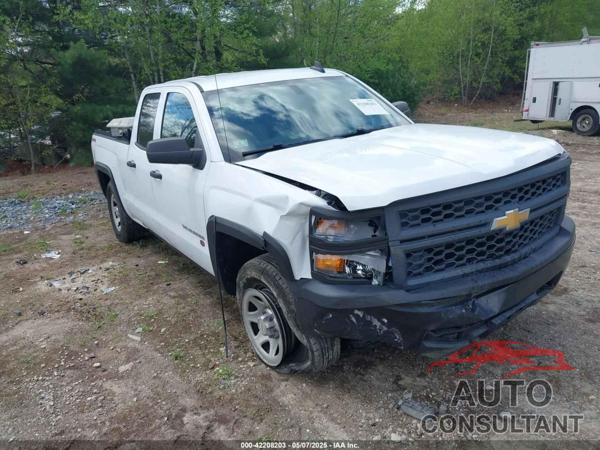 CHEVROLET SILVERADO 1500 2015 - 1GCVKPEH9FZ272462