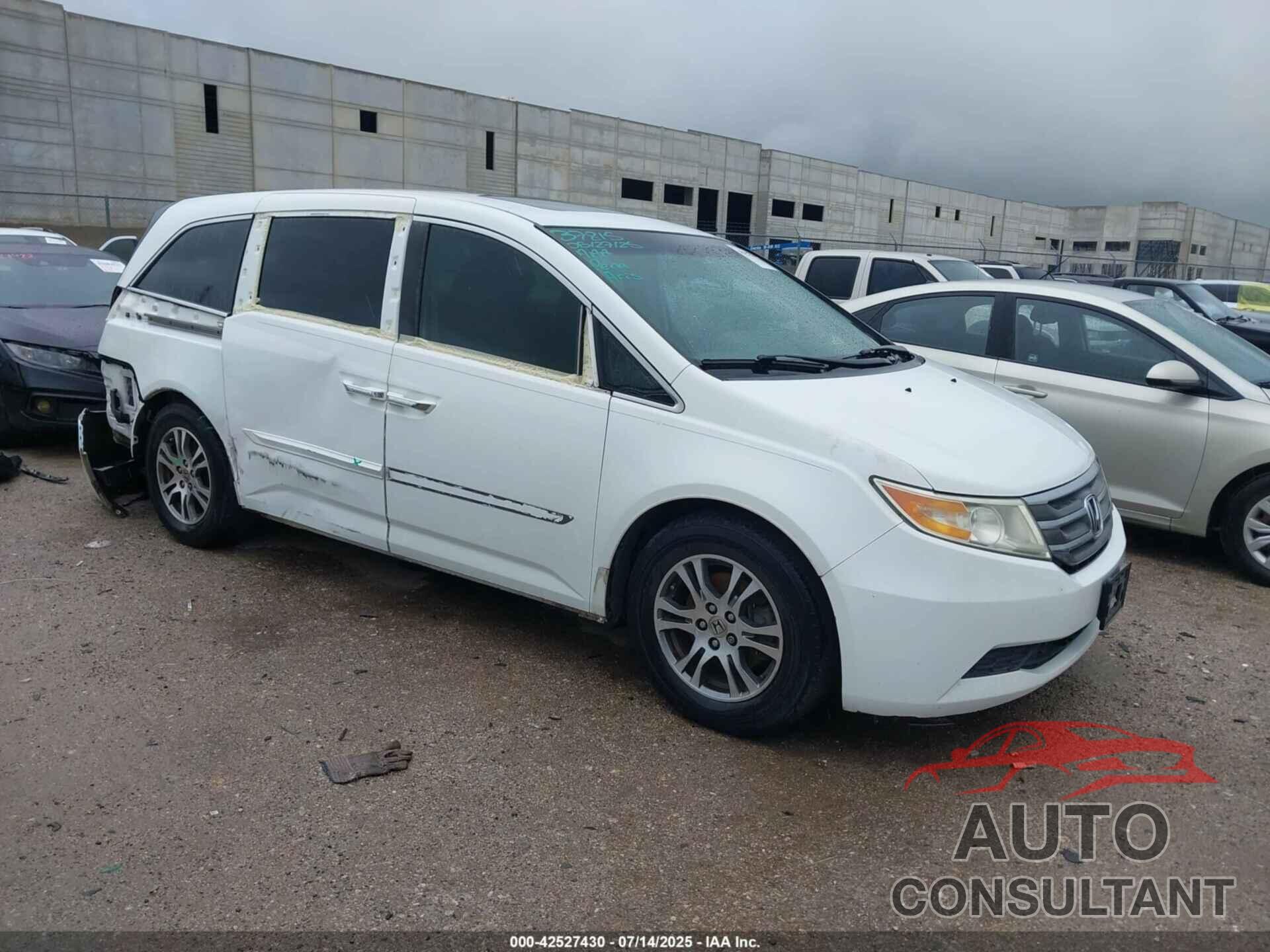 HONDA ODYSSEY 2013 - 5FNRL5H6XDB009817