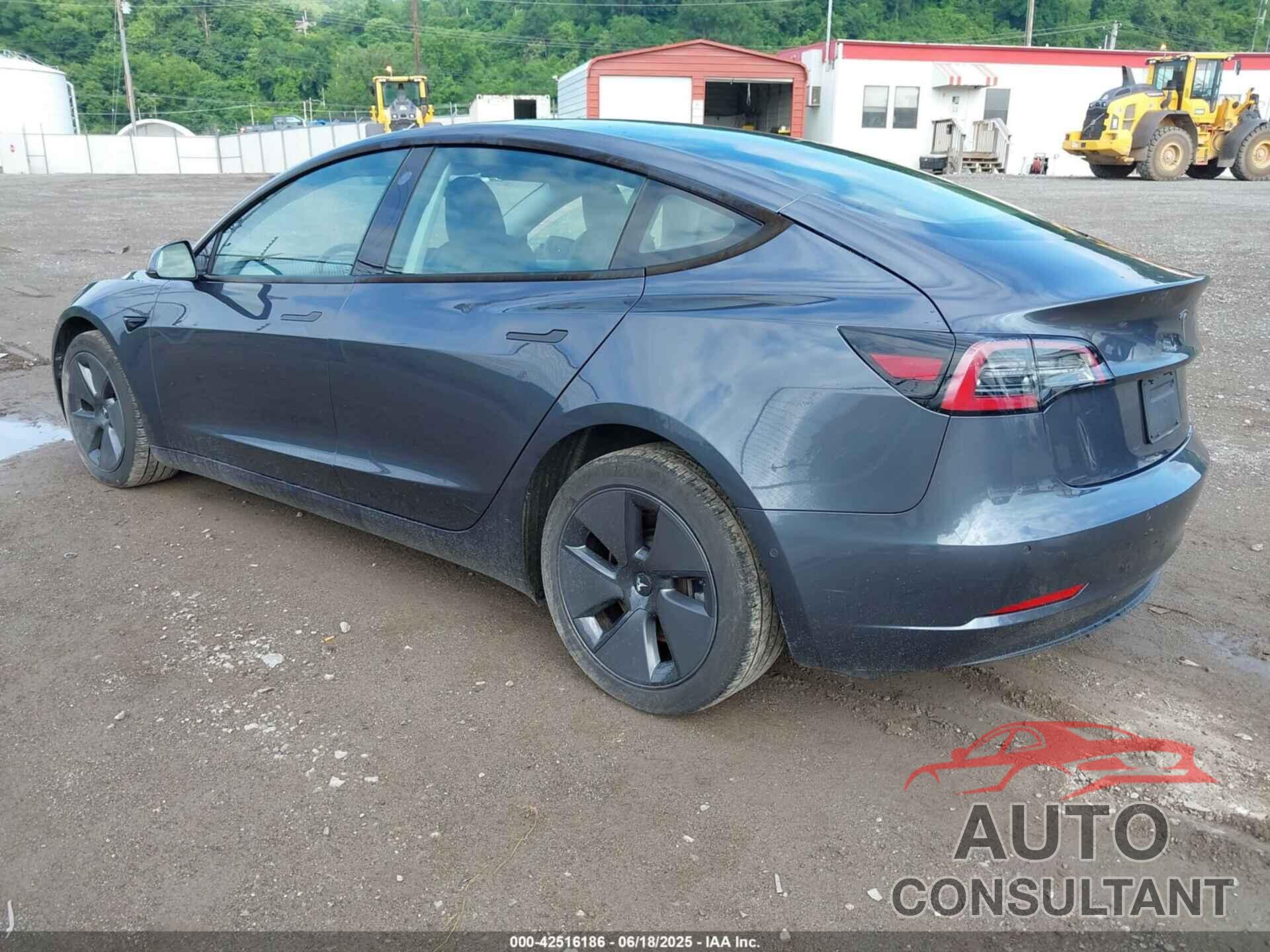 TESLA MODEL 3 2021 - 5YJ3E1EB1MF983986