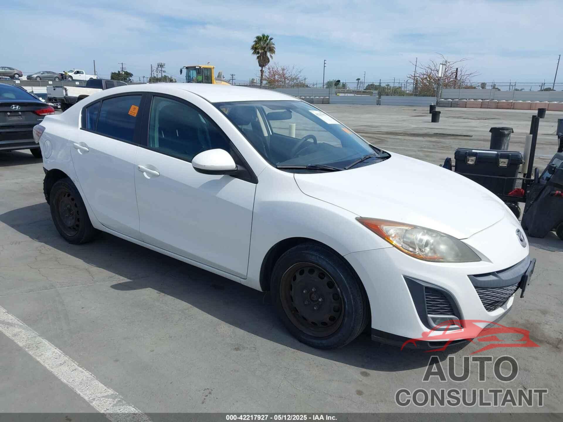 MAZDA MAZDA3 2011 - JM1BL1UG6B1364837