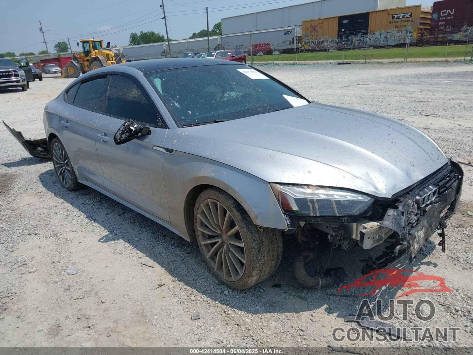 AUDI A5 SPORTBACK 2022 - WAUCBCF55NA003499