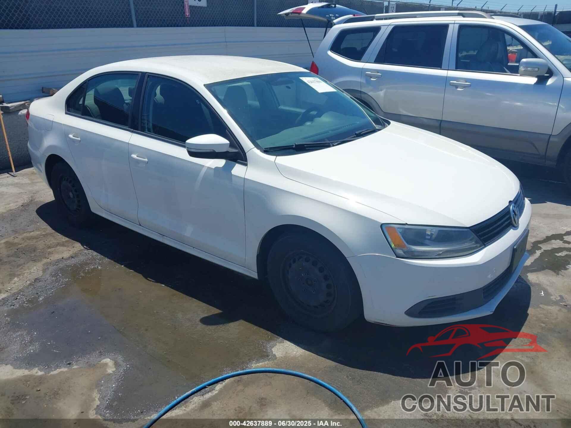 VOLKSWAGEN JETTA 2013 - 3VW2K7AJ5DM200939