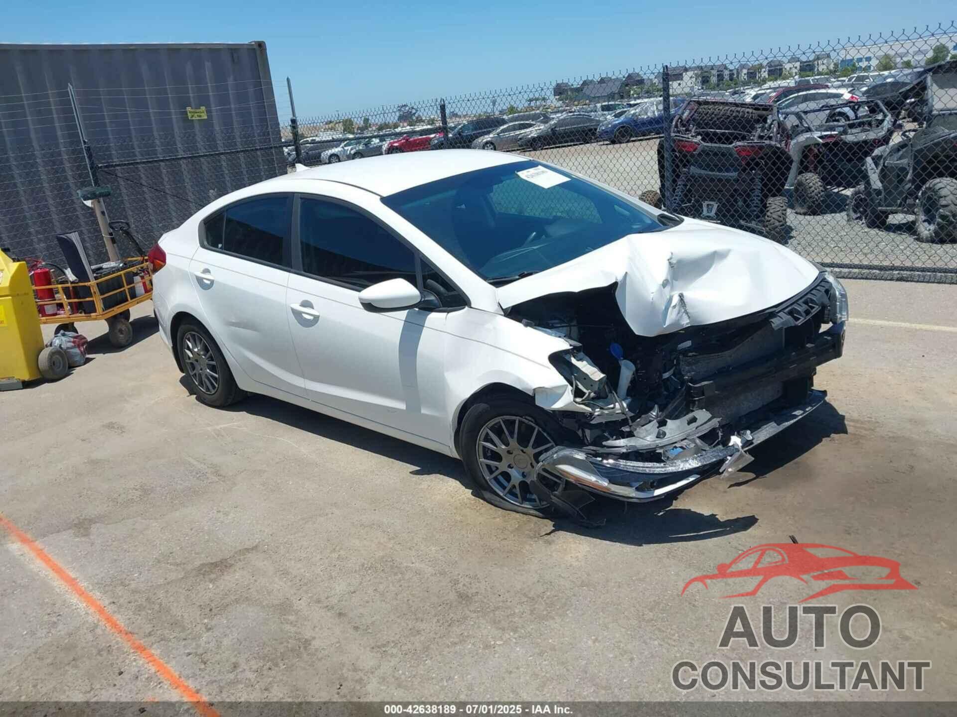 KIA FORTE 2018 - 3KPFK4A77JE230182