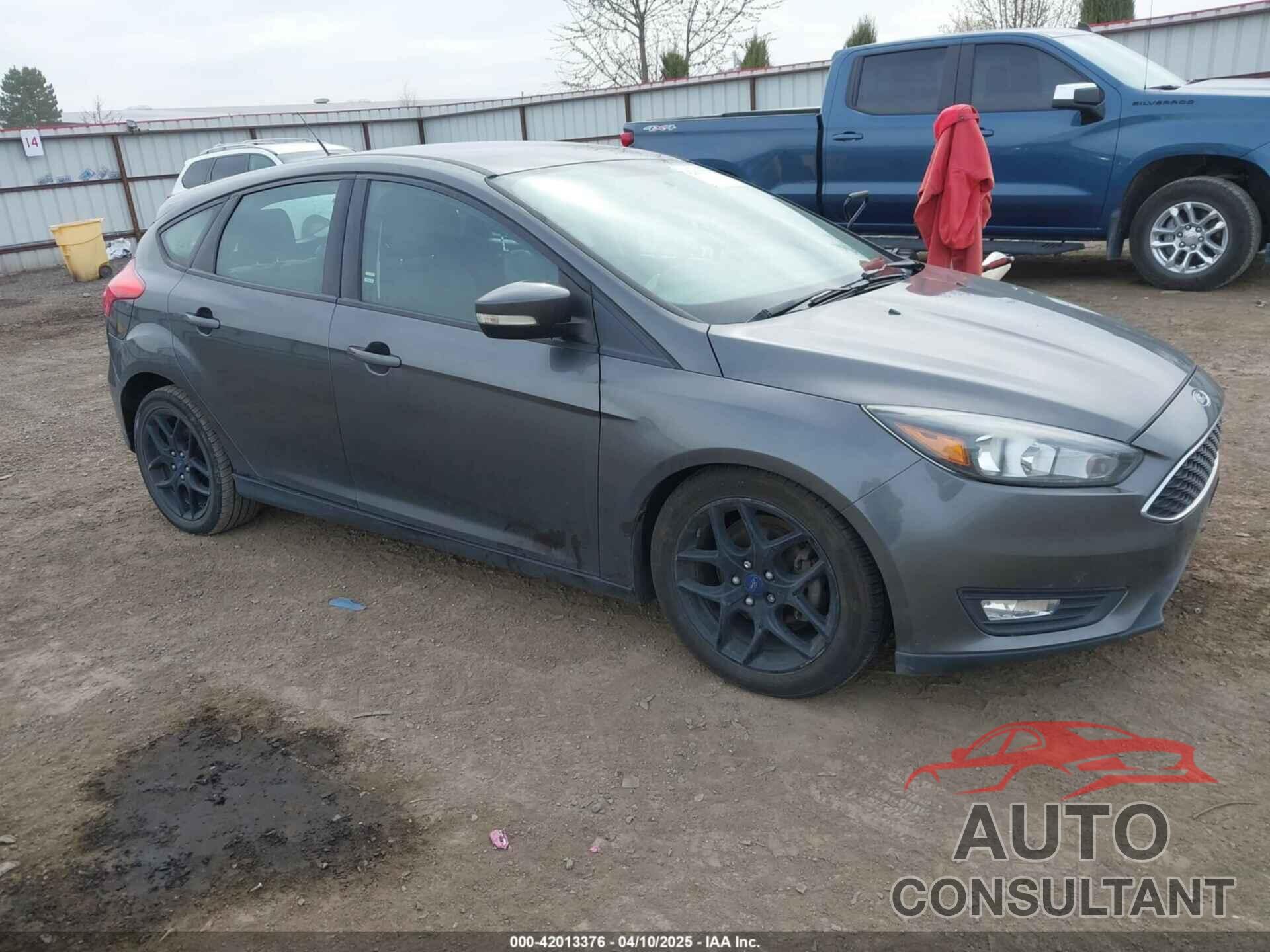 FORD FOCUS 2016 - 1FADP3K27GL370020