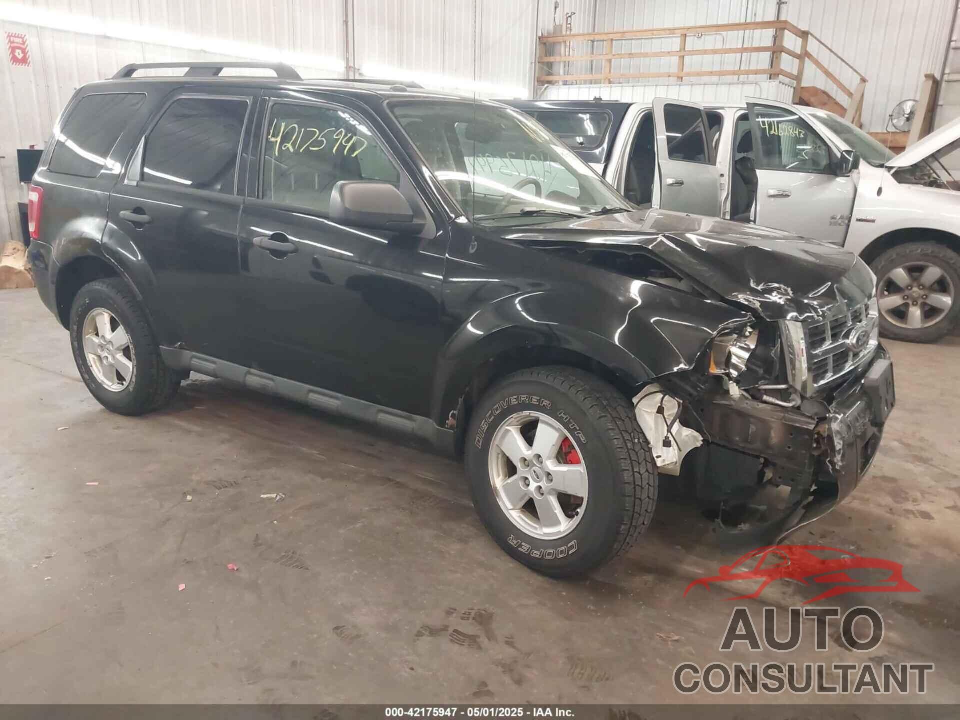 FORD ESCAPE 2011 - 1FMCU9DG9BKB14059
