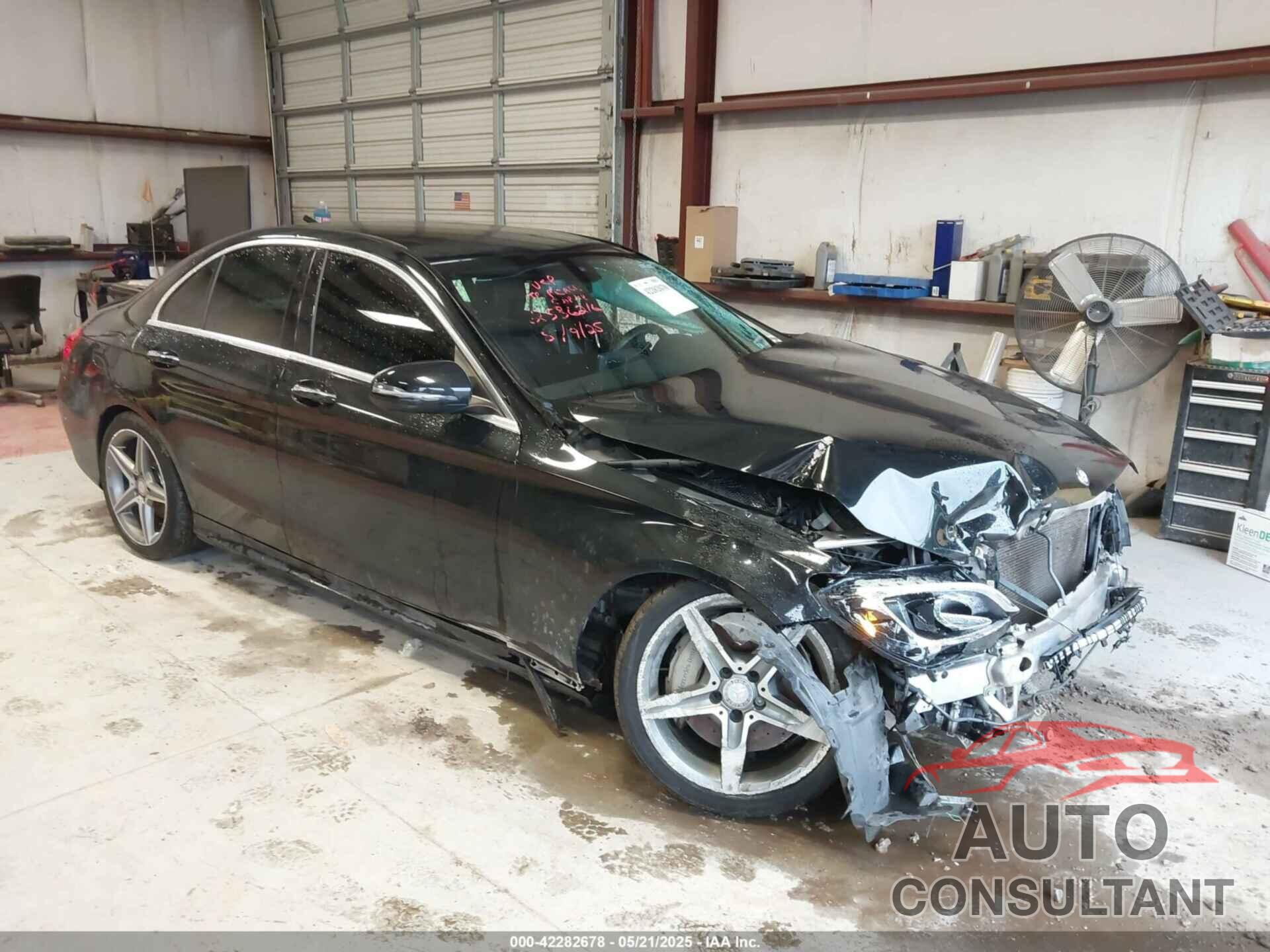 MERCEDES-BENZ C 300 2016 - 55SWF4KB3GU096800
