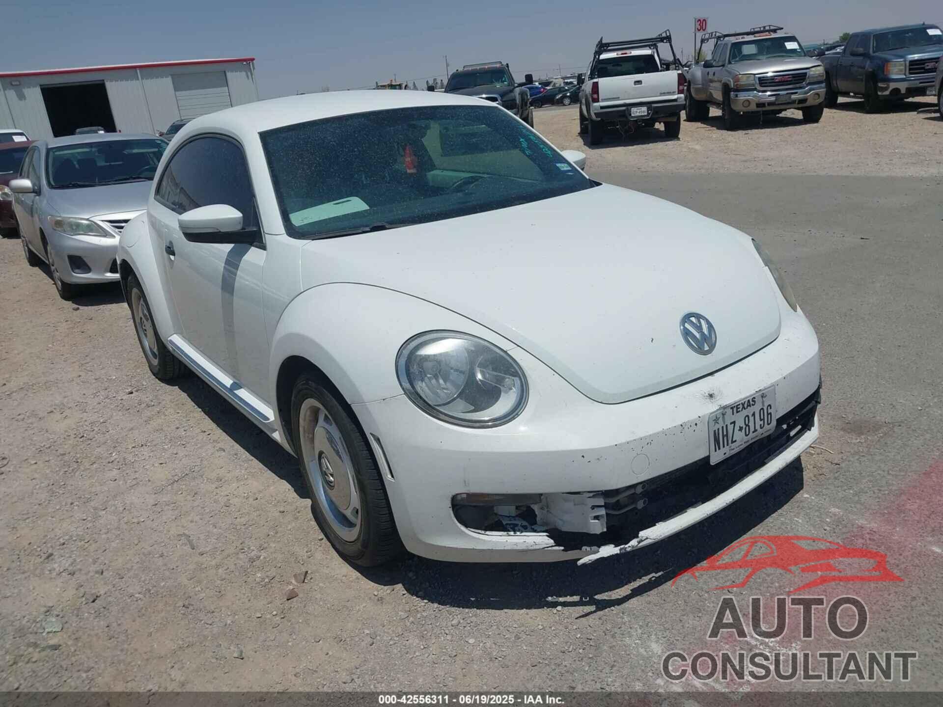 VOLKSWAGEN BEETLE 2015 - 3VWF17AT1FM655263