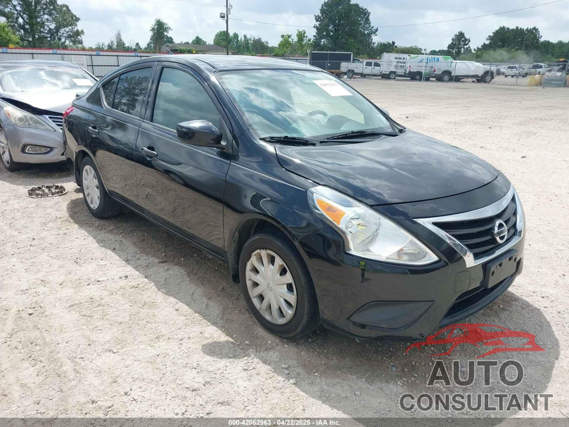 NISSAN VERSA 2017 - 3N1CN7AP5HL864501