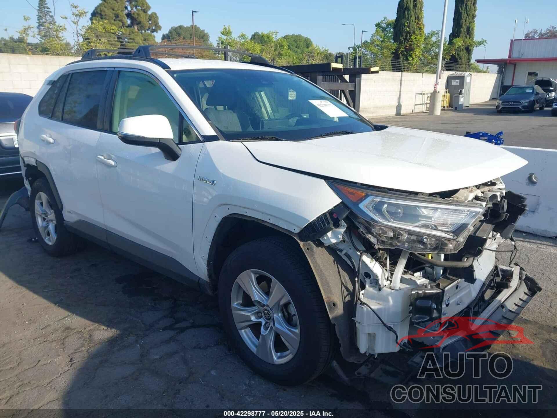 TOYOTA RAV4 HYBRID 2020 - JTMRWRFV2LD550598