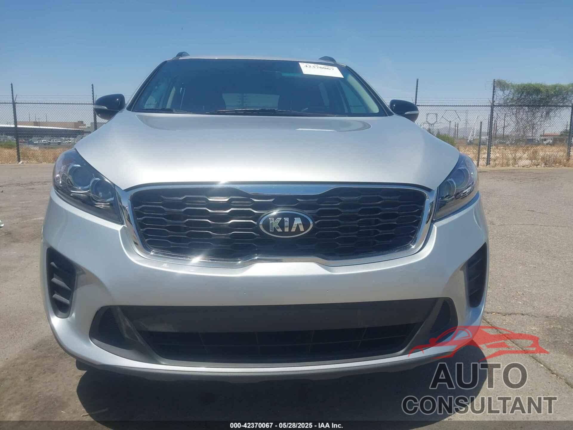 KIA SORENTO 2019 - 5XYPG4A58KG597729