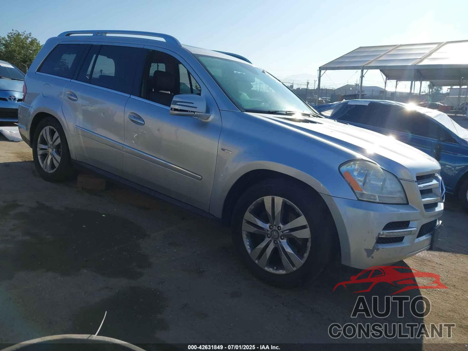 MERCEDES-BENZ GL 2012 - 4JGBF2FE7CA774844