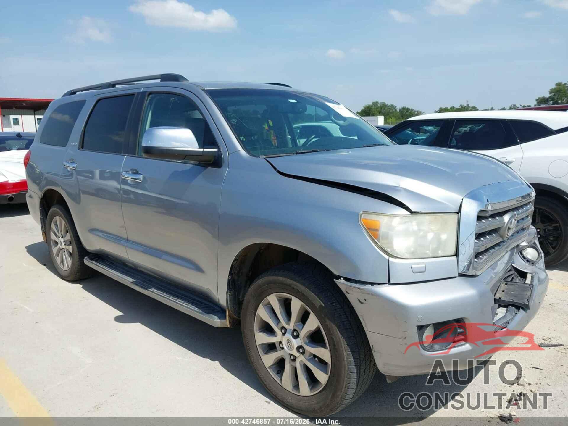 TOYOTA SEQUOIA 2011 - 5TDKY5G10BS031715