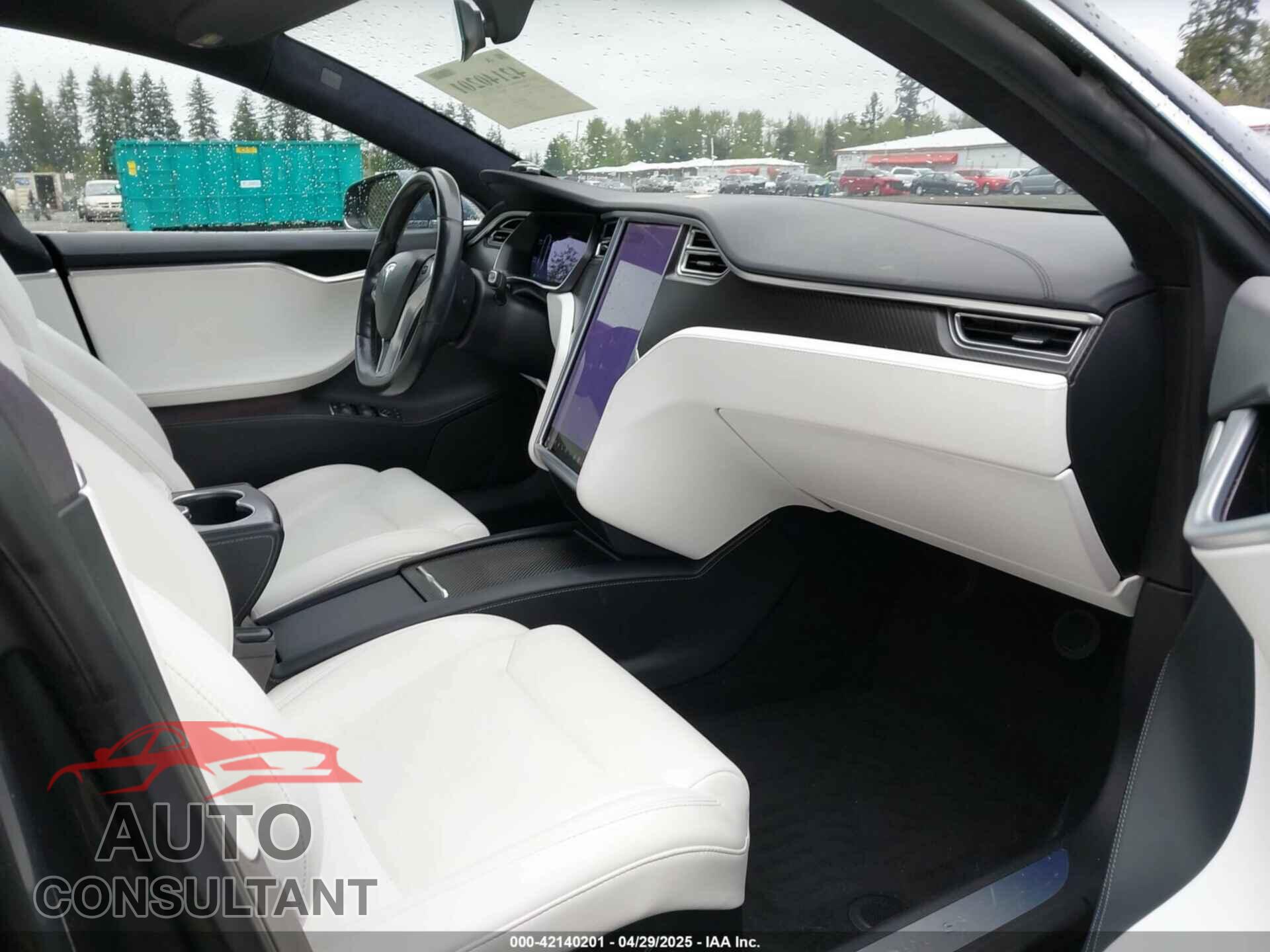 TESLA MODEL S 2017 - 5YJSA1E26HF224568
