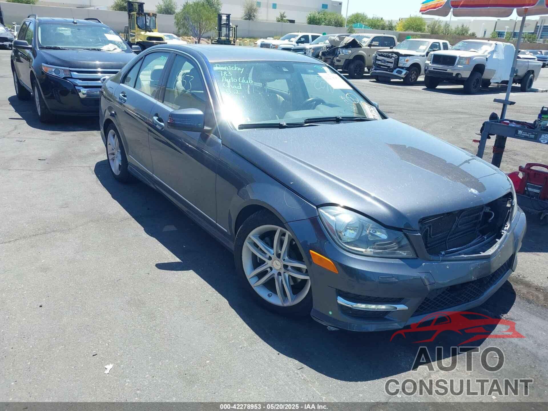 MERCEDES-BENZ C 250 2013 - WDDGF4HB0DR248993