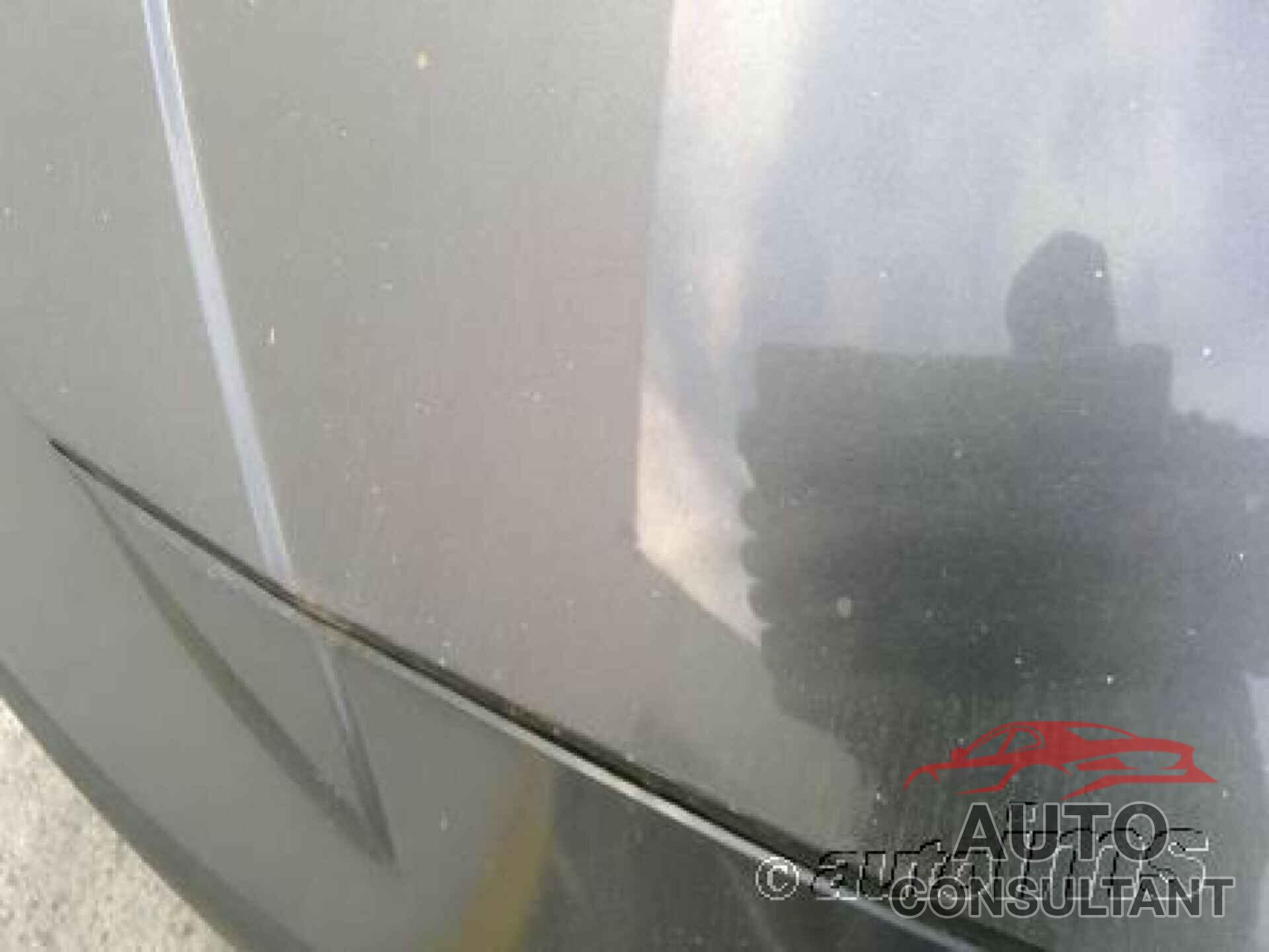 TOYOTA PRIUS 2018 - JTDKBRFU2J3071167