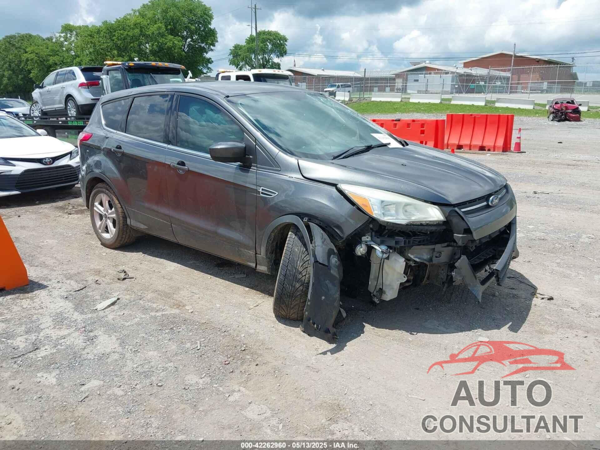 FORD ESCAPE 2015 - 1FMCU0G77FUB45571