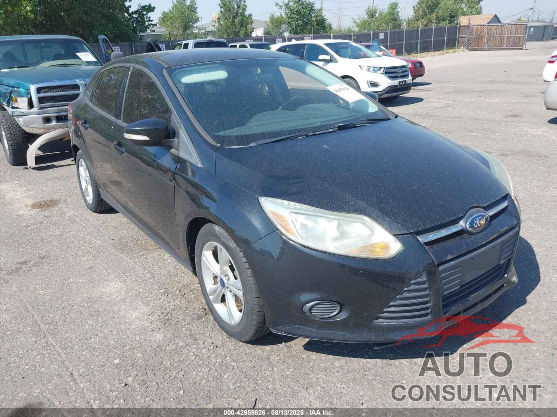 FORD FOCUS 2014 - 1FADP3F28EL275005
