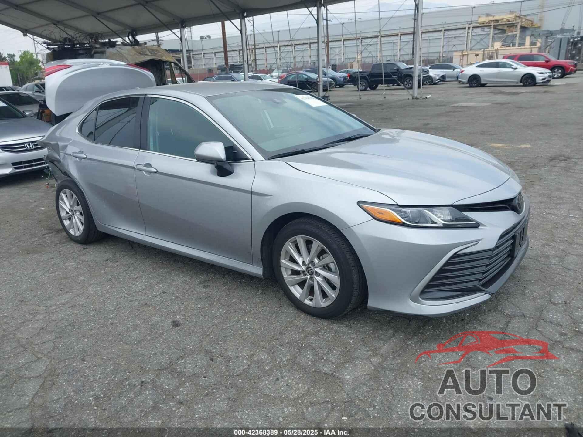 TOYOTA CAMRY 2024 - 4T1C11AK6RU898475