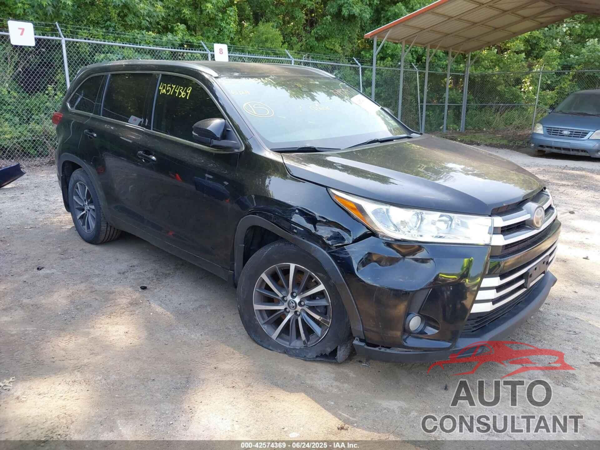 TOYOTA HIGHLANDER 2017 - 5TDJZRFH9HS382033