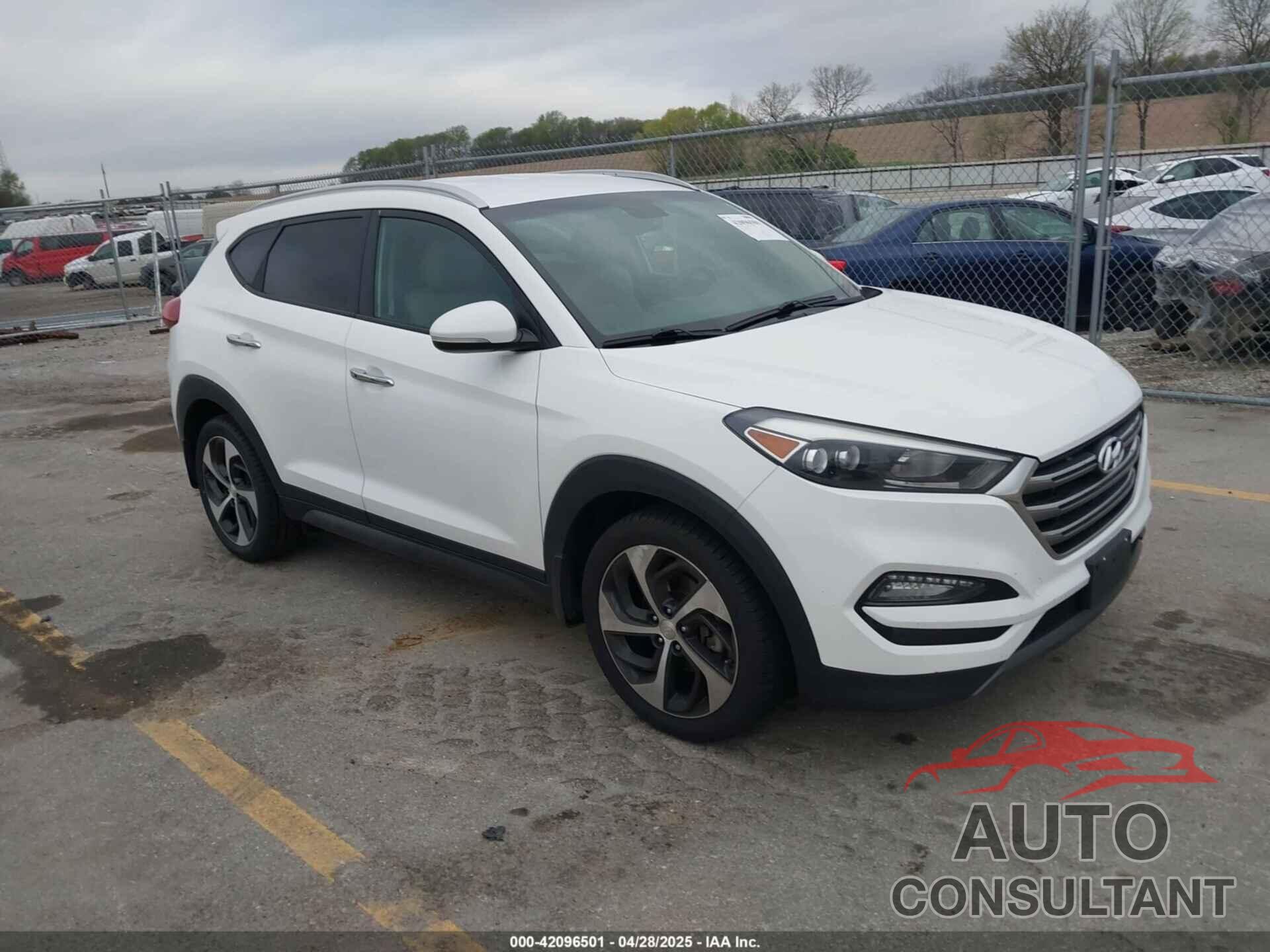 HYUNDAI TUCSON 2016 - KM8J33A2XGU037231